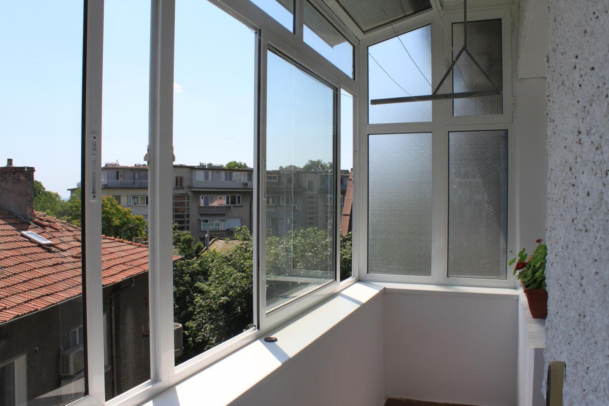 Sunny Cozy Flat In The Centre, Close To Beach, 4 Rooms, 105Sqm Варна Экстерьер фото